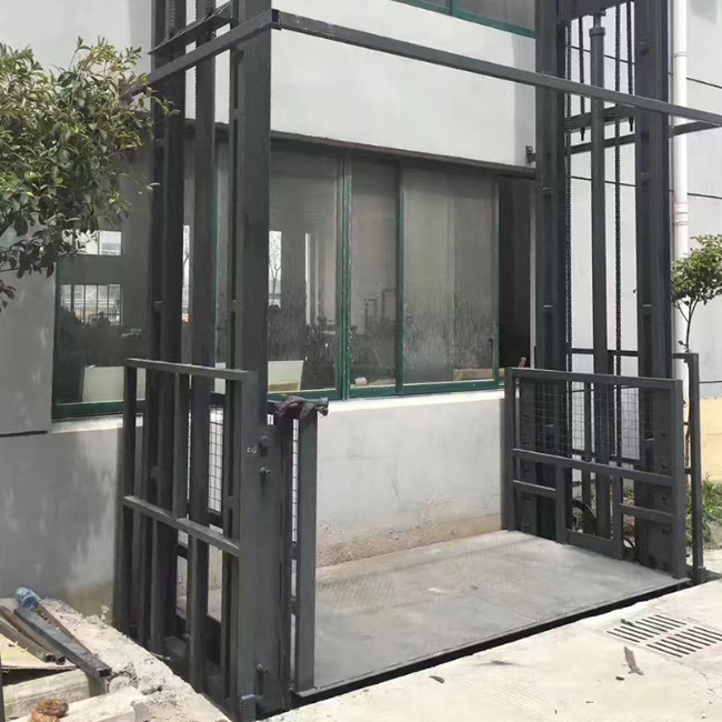 密山5吨室外升降货梯